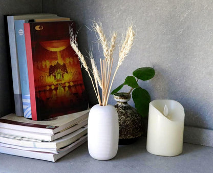 Reed Diffuser, Reed Diffuser Set, Oil Diffuser & Reed Diffuser Sticks, Red Pomegranate Scented Home Fragrance Refill Diffuser, Preserved Real Flower Sandalwood Diffuser with Incense Sticks